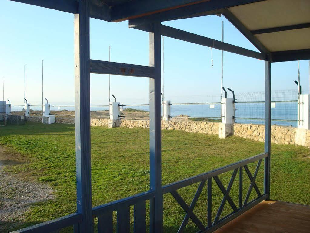 Penichepraia - Bungalows, Campers & Spa Экстерьер фото